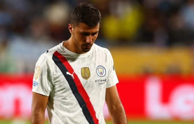 Rodri gặp vấn đề thể lực, nỗi lo của Man City trước thềm mùa giải mới