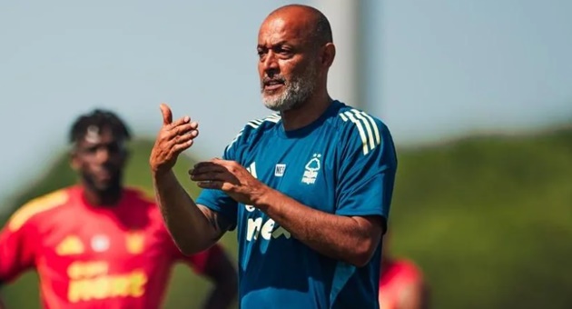 Nottingham Forest: Sự trở lại đầy tham vọng của ông lớn